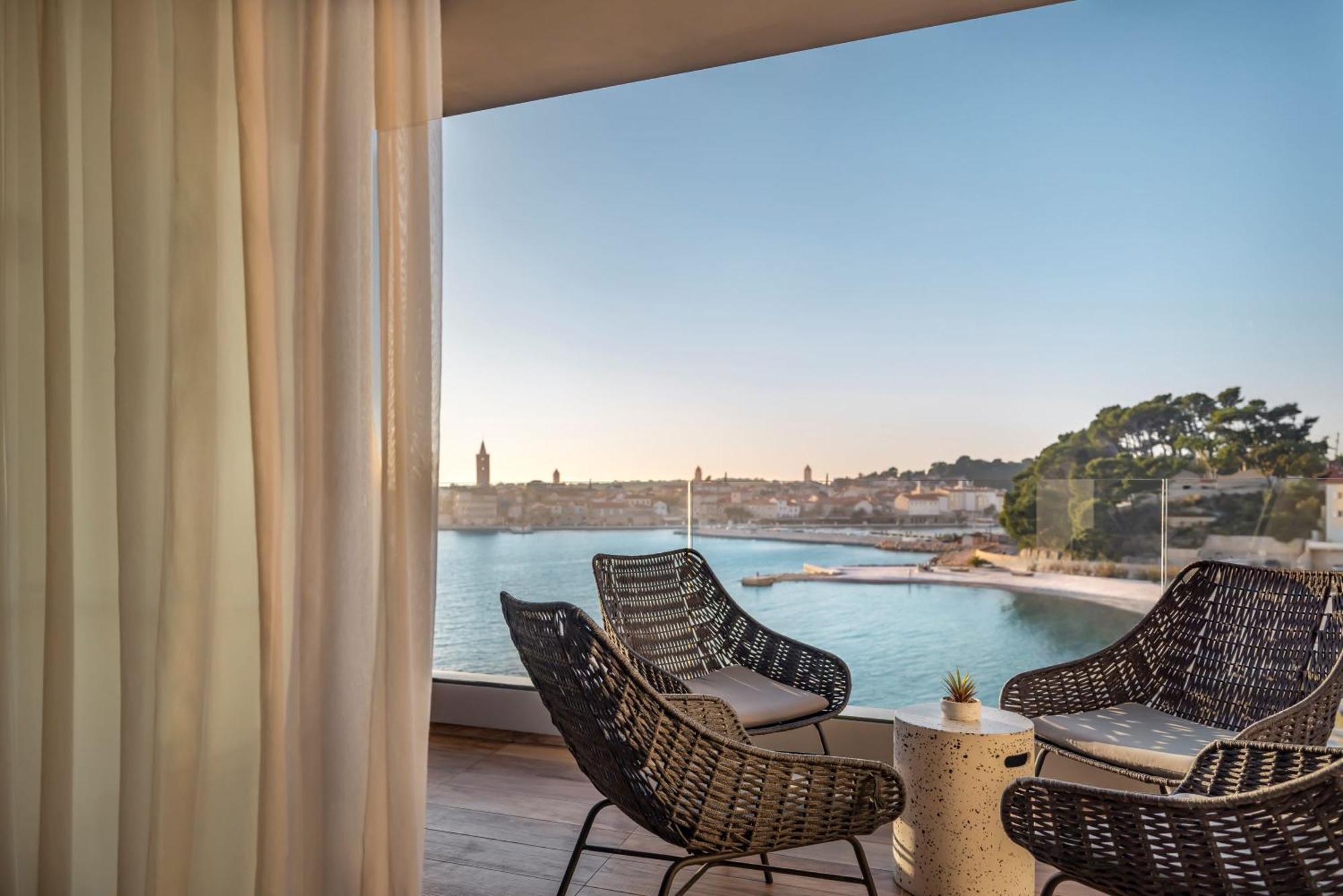 Valamar Padova Hotel Banjol Ruang foto